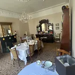 Ashmore House Bed & Breakfast 3*