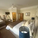 Ashmore House Bed & Breakfast