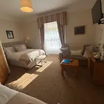 Ashmore House 卡舍尔