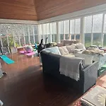 Ashmore House 3*