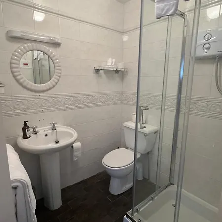 Alojamento de Acomodação e Pequeno-almoço Ashmore House 3*