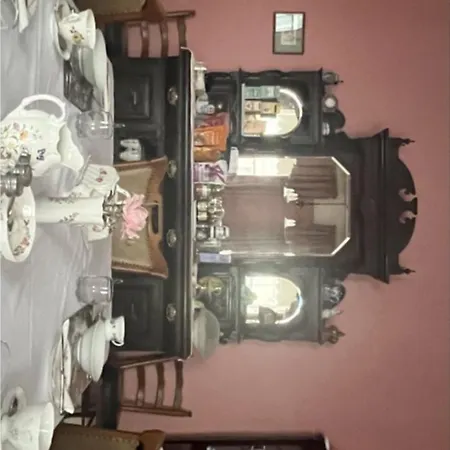 Ashmore House 住宿加早餐酒店 卡舍尔