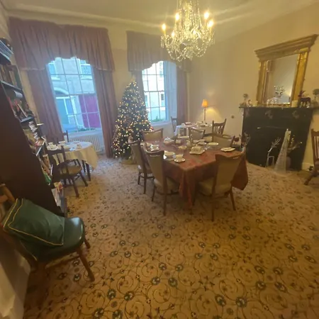 Ashmore House 3* Cashel