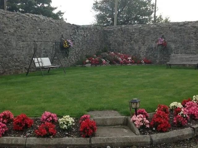 Ashmore House Bed & Breakfast 3*