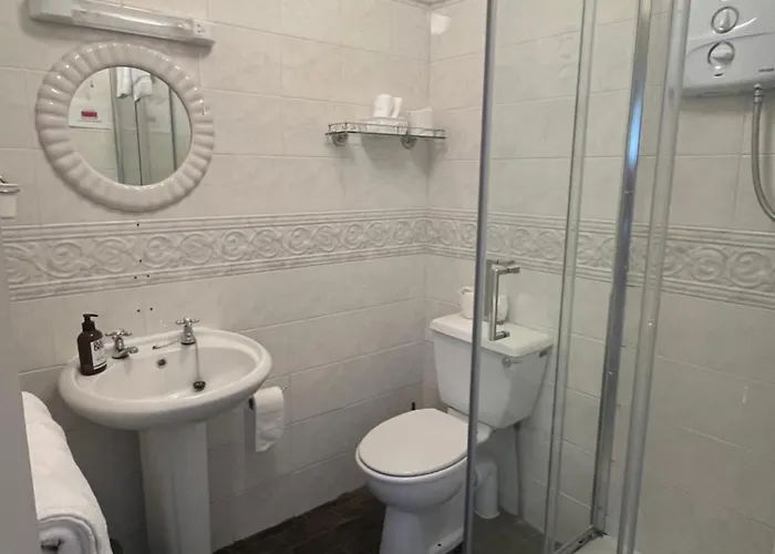 Bed & Breakfast Ashmore House 3*