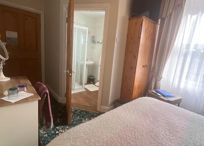Ashmore House Bed & Breakfast 3*