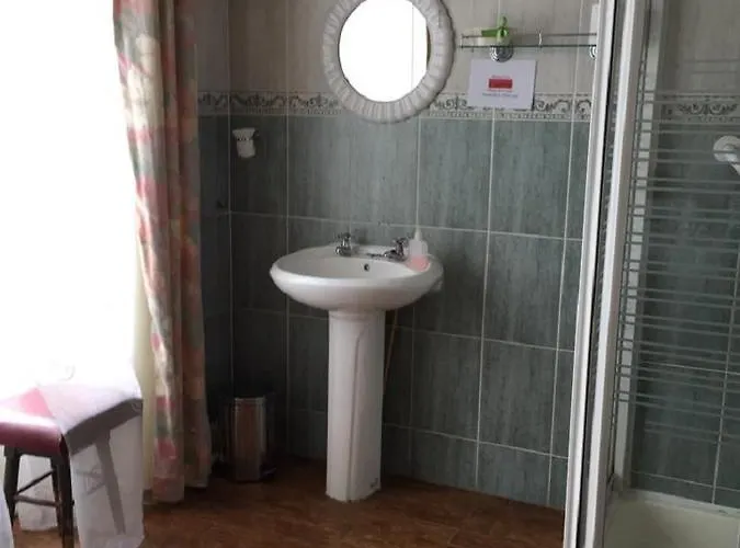 Ashmore House Bed & Breakfast